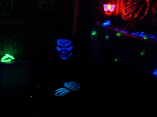 06-This is Jeff in costume for the 2007 haunt under the black lights.