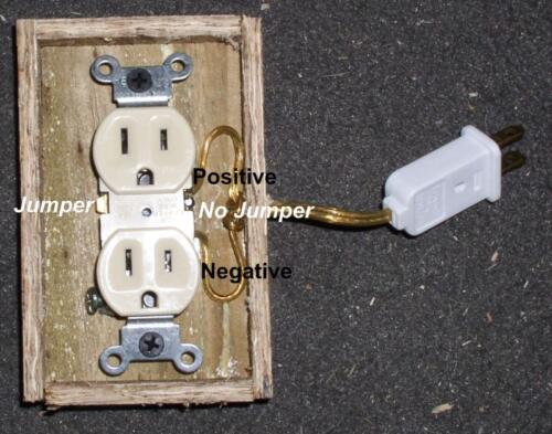 19-This is the "Magic Box" as Jeff called it. This box plugged into the 12v power source and the trigger and prop plugged into the box using extension cords so the prop could be triggered from a long ways off.